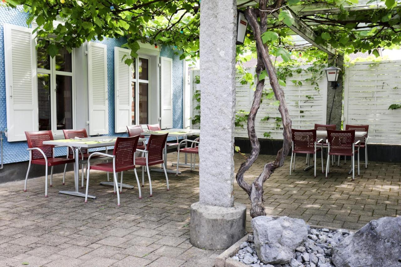 Hotel Loewen Niederuzwil Eksteriør bilde